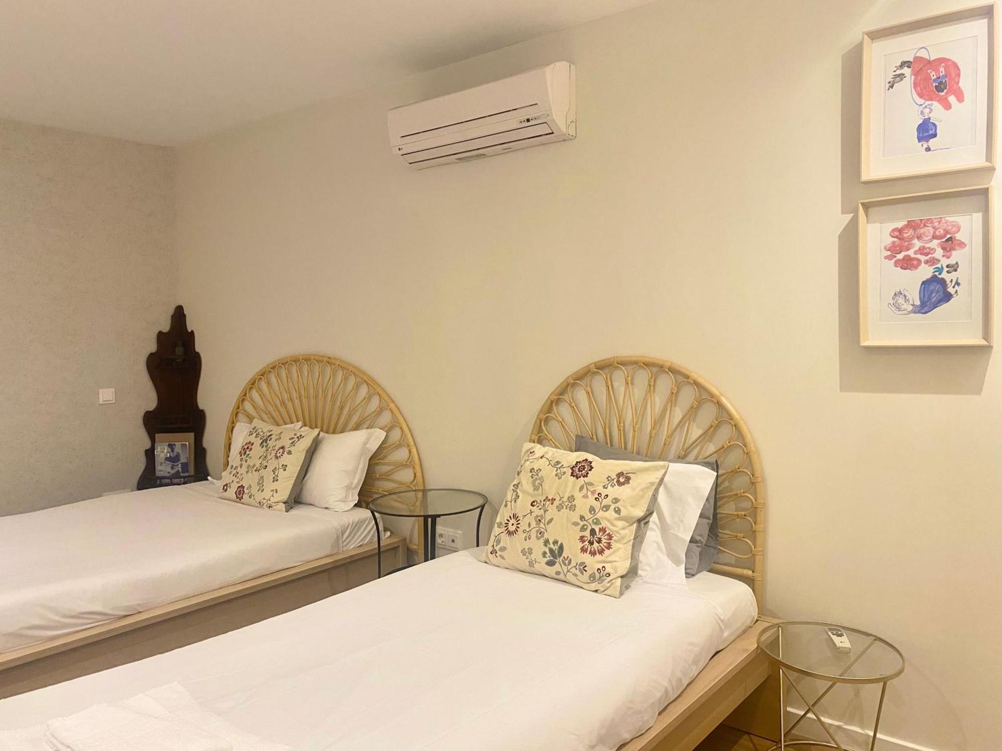 Historical Center - Taipas Apartments Porto Room photo