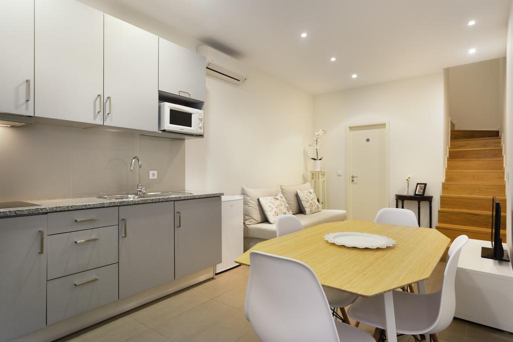 Historical Center - Taipas Apartments Porto Room photo