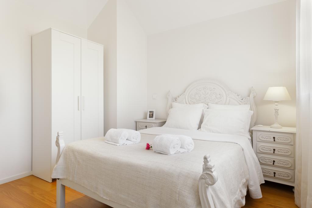 Historical Center - Taipas Apartments Porto Room photo